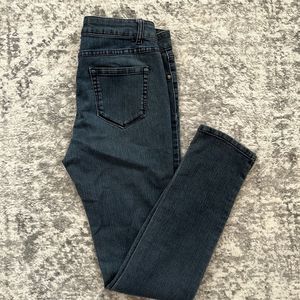 3 for $30 Womens d jeans size 4